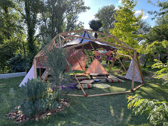 Dôme géodésique en bois